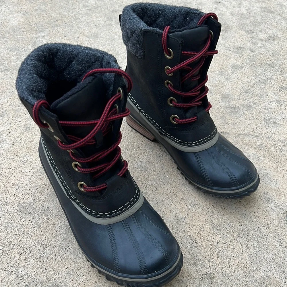 Sorel Slimpack II Lace Boot Women's Size 6
